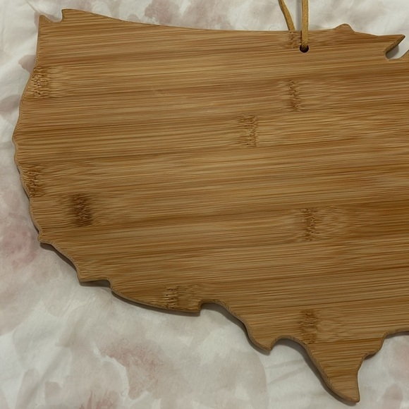 USA Bamboo Cutting & Serving Board NWT - Picture 4 of 8